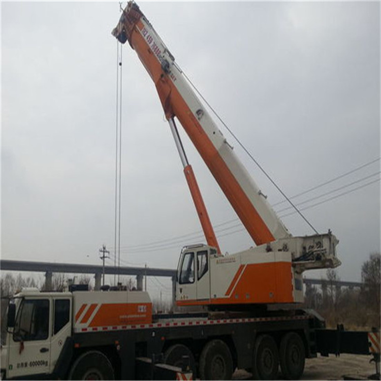 共青城12吨吊车能吊多少米高